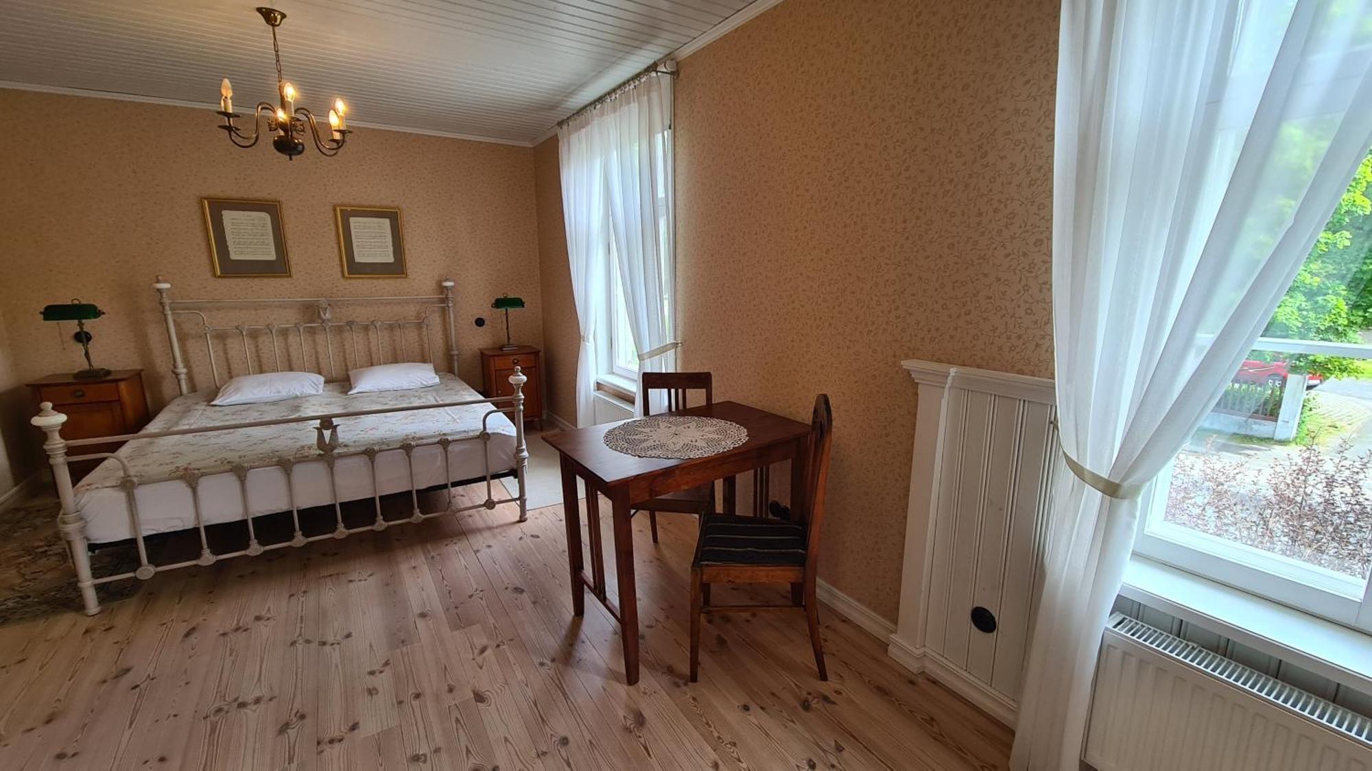 Lahe Guesthouse Хаапсалу Екстериор снимка