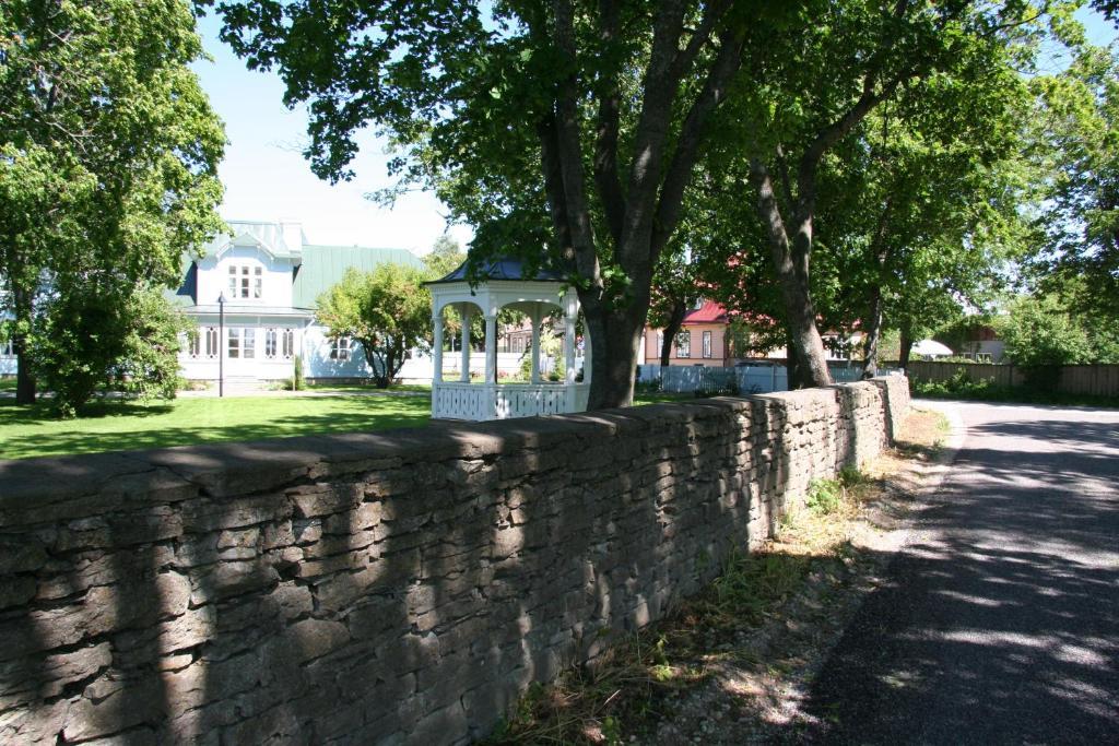 Lahe Guesthouse Хаапсалу Екстериор снимка